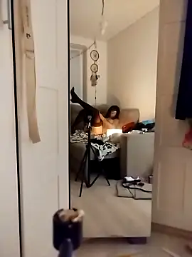 Snapshot of VeraVS chatting on 03.30.26 VeraVS online show from 03.30.26