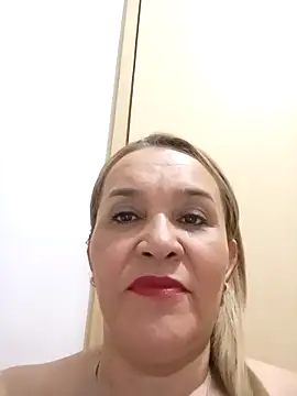 charlotte milf30 online show from 03.16.26