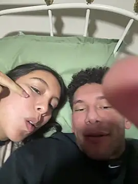 Snapshot of Valentinacouple chatting on 03.27.26 Valentinacouple online show from 03.27.26