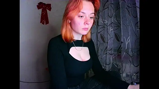 Snapshot of Little_fox404 chatting on 03.25.26 Little fox404 online show from 03.25.26