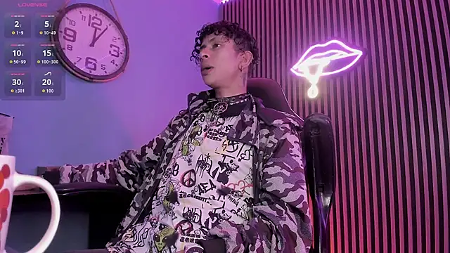 Snapshot of Maximoking26 chatting on 03.08.26 Maximoking26 online show from 03.08.26