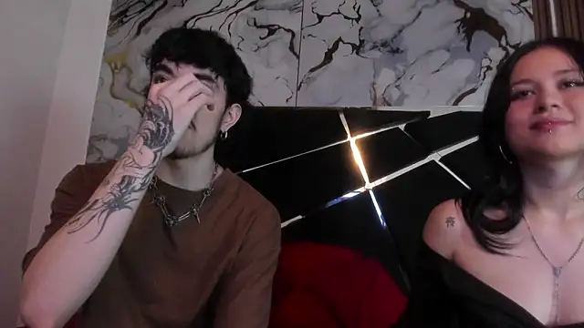 Snapshot of Couple_In_Heat chatting on 02.25.26 Couple In Heat online show from 02.25.26