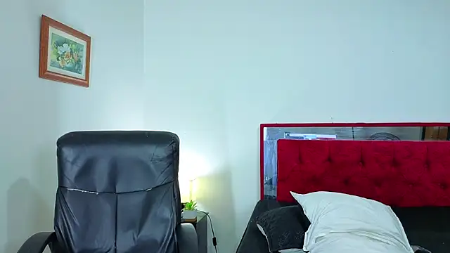goodgirlxxl online show from 04.21.26