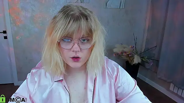 luna c0ra online show from 03.24.26