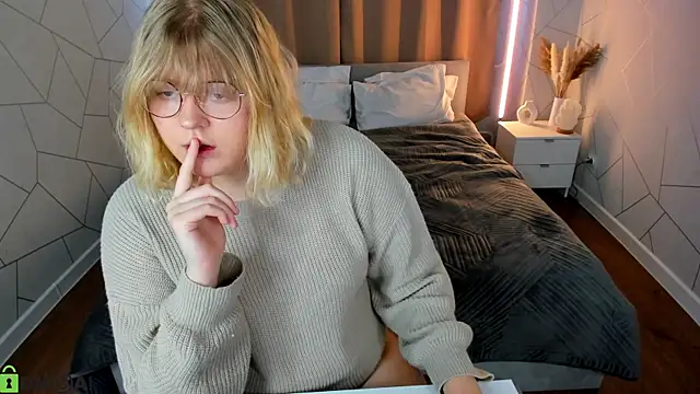 luna c0ra online show from 03.29.26