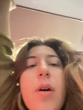 Snapshot of kate_nicepops999114 chatting on 03.17.26 kate nicepops999114 online show from 03.17.26