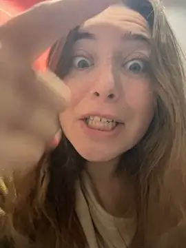 Snapshot of kate_nicepops999114 chatting on 04.04.26 kate nicepops999114 online show from 04.04.26