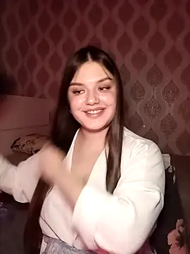 SophieLees online show from 02.17.26