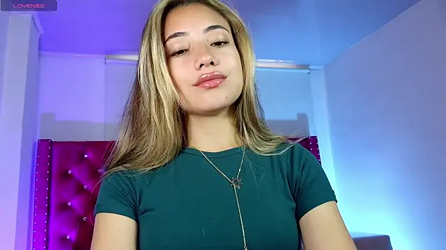 Snapshot of amy_ker_m chatting on 04.04.26 amy ker m online show from 04.04.26