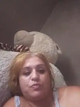 Snapshot of Ruth42 chatting on 02.16.26 Ruth42 online show from 02.16.26