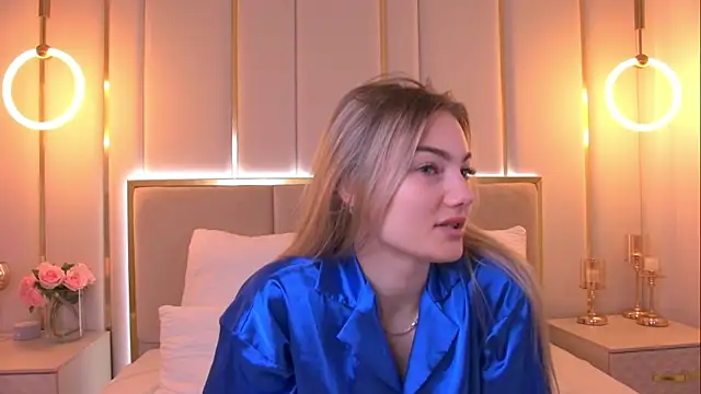 Sona Lavberi online show from 04.24.26