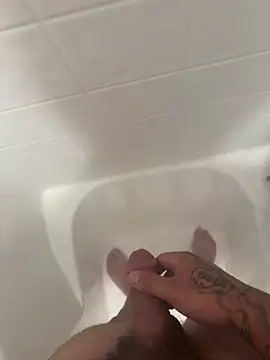 Snapshot of BigdaddyFabian chatting on 02.24.26 BigdaddyFabian online show from 02.24.26