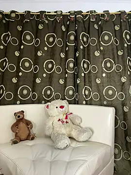 Snapshot of soffii-estrella chatting on 03.27.26 soffii-estrella online show from 03.27.26