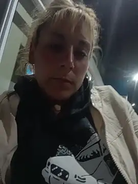 Snapshot of mimi6982 chatting on 02.17.26 mimi6982 online show from 02.17.26