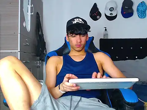 Lyam Russo online show from 02.27.26