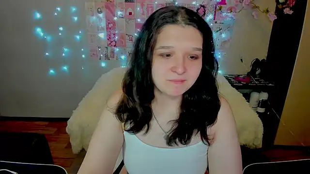 Snapshot of Kate_Acid chatting on 04.05.26 Kate Acid online show from 04.05.26
