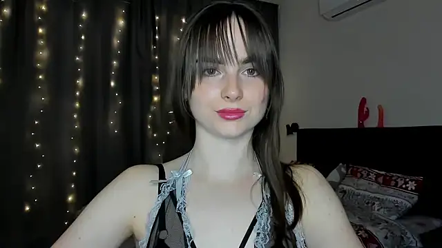 megann fox2 online show from 02.23.26