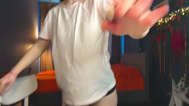 Anna Kare online show from 03.26.26