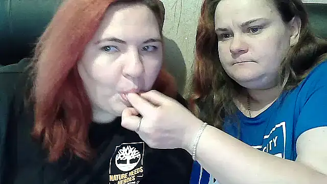 Snapshot of SamanthaAnne chatting on 02.17.26 SamanthaAnne online show from 02.17.26