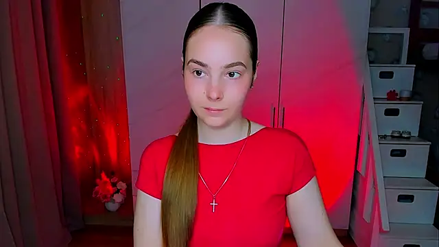 Maddy Wood  online show from 05.18.26