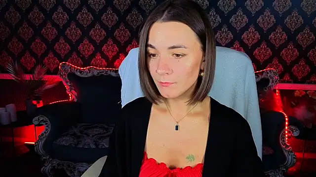 Snapshot of GracefulMichelle chatting on 04.07.26 GracefulMichelle online show from 04.07.26