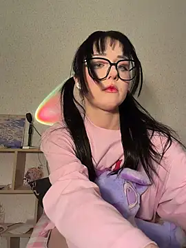 Snapshot of alicelanei chatting on 02.17.26 alicelanei online show from 02.17.26