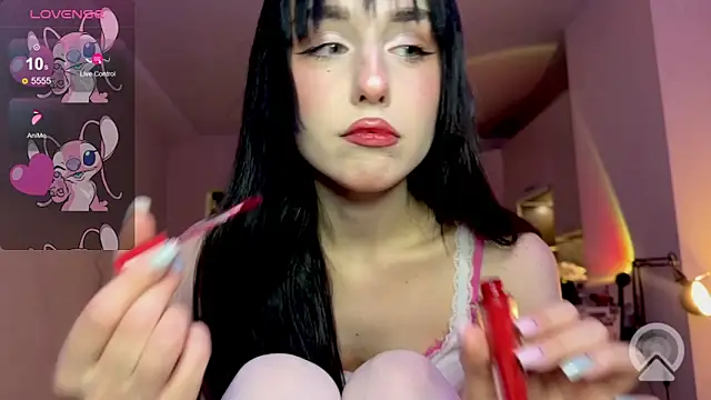 Snapshot of alicelanei chatting on 05.26.26 alicelanei online show from 05.26.26