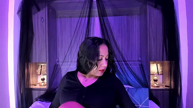 AllieBennet online show from 06.24.26