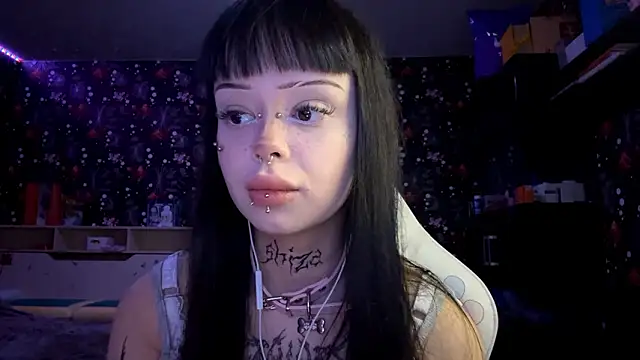 Luna Sohotti online show from 02.23.26