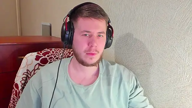 Snapshot of Vibalt chatting on 02.17.26 Vibalt online show from 02.17.26