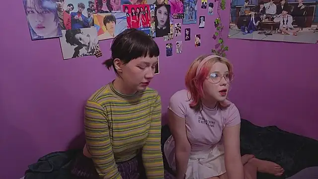 Snapshot of Burning_art chatting on 02.16.26 Burning art online show from 02.16.26