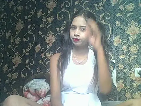 Snapshot of Rani1993 chatting on 02.17.26 Rani1993 online show from 02.17.26