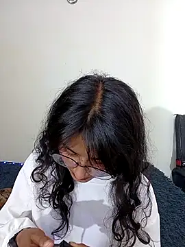 Lili  Clan online show from 04.04.26