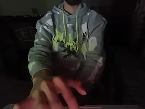 Snapshot of Robyne_xx chatting on 03.04.26 Robyne xx online show from 03.04.26