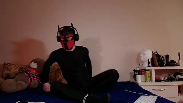 Snapshot of K9_GoodBoy chatting on 05.16.26 K9 GoodBoy online show from 05.16.26