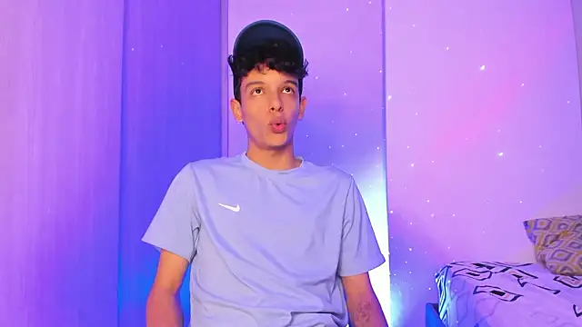 Maxfrost1 online show from 02.28.26