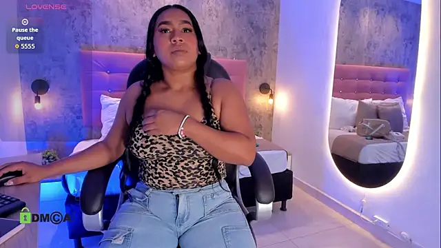 brithanycampbell online show from 05.11.26