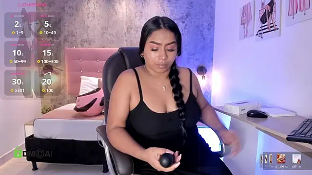 Snapshot of brithanycampbell chatting on 06.26.26 brithanycampbell online show from 06.26.26