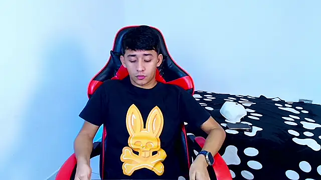 Snapshot of Sam_hotxx chatting on 02.18.26 Sam hotxx online show from 02.18.26