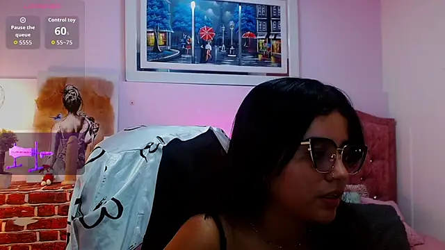 Snapshot of mila_quin chatting on 03.07.26 mila quin online show from 03.07.26