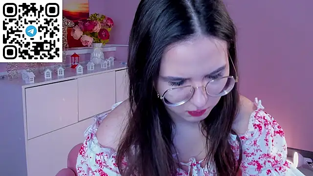 leylamirage online show from 02.21.26