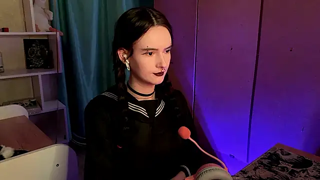 Snapshot of MabelDefina chatting on 03.20.26 MabelDefina online show from 03.20.26