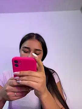 I Samanthaa online show from 02.20.26