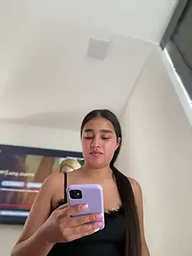 I Samanthaa online show from 03.29.26