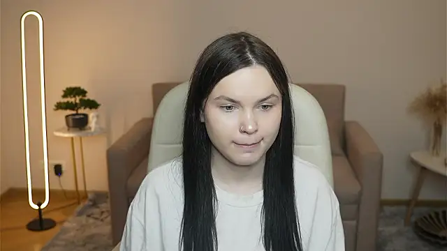 Snapshot of LeilaErcolani chatting on 02.22.26 LeilaErcolani online show from 02.22.26