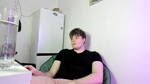 Snapshot of _hetero chatting on 02.20.26 hetero online show from 02.20.26