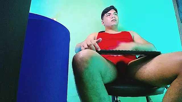 Snapshot of Uriel_Ray_ chatting on 02.17.26 Uriel Ray online show from 02.17.26