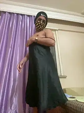 Snapshot of SAYF17 chatting on 02.17.26 SAYF17 online show from 02.17.26