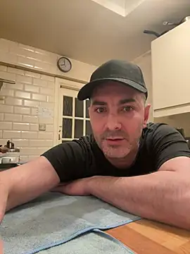 Snapshot of markbigX chatting on 02.17.26 markbigX online show from 02.17.26