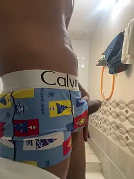 Snapshot of swaggyboii chatting on 03.16.26 swaggyboii online show from 03.16.26